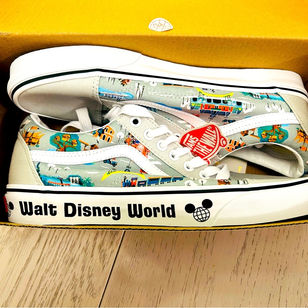 Vans 50th Anniversary Sneakers! Rare! Hard to Find! Size 9 Men/Size 10.5 women